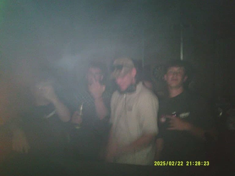 Photo 3 of 3