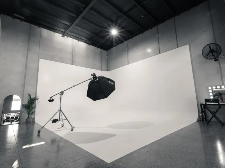 Photo 3 of 5