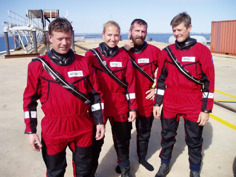 Photo 5 of 6