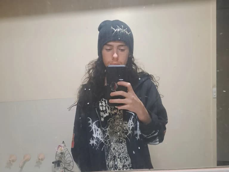 Photo 1 of 2