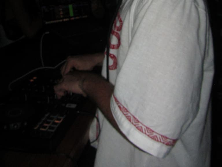 Photo 1 of 6