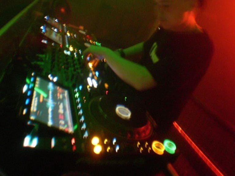 Photo 3 of 3