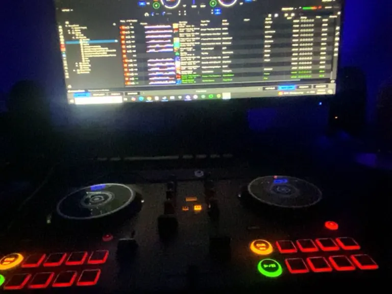 Photo 1 of 1