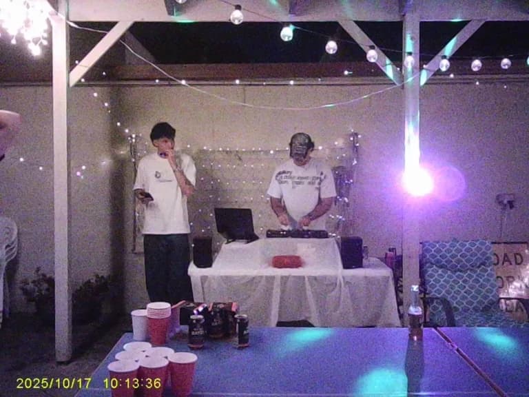 Photo 2 of 6